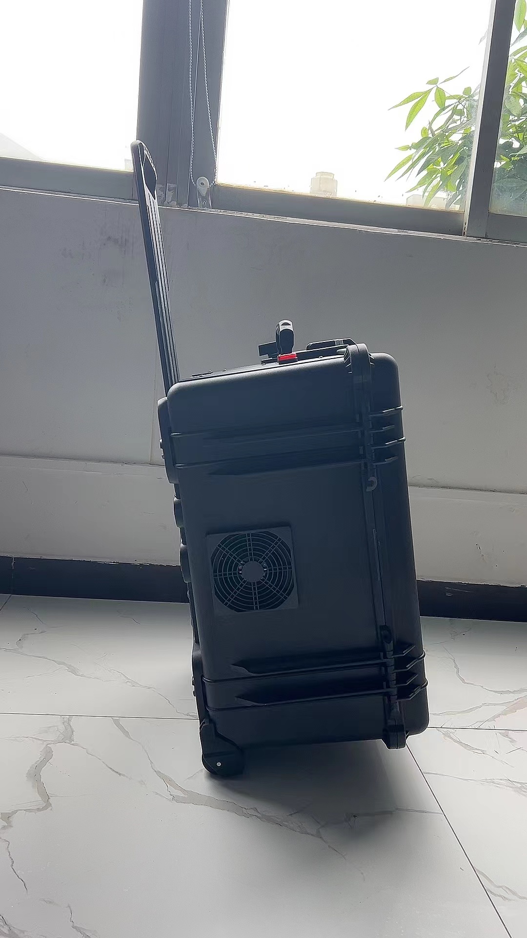 余杭手拉箱型移动通信干扰器